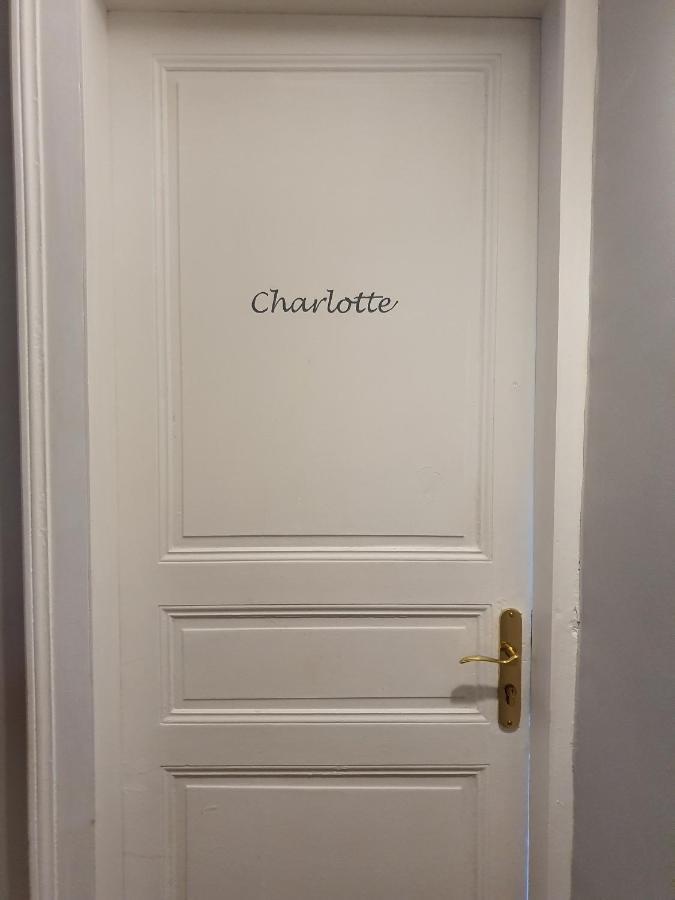 Chambres D'Hotes Des Rouets Fourmies Exteriör bild