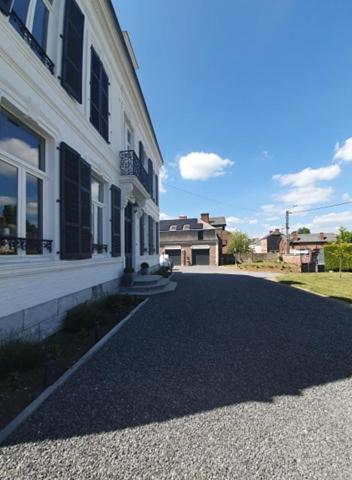 Chambres D'Hotes Des Rouets Fourmies Exteriör bild